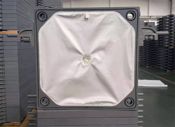 800型濾布鑲嵌密閉式壓濾機濾板